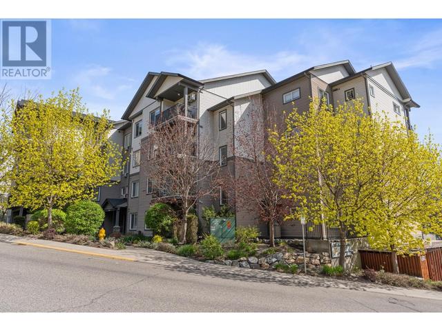 8 - 3211 Centennial Drive, Condo with 2 bedrooms, 2 bathrooms and 1 parking in Vernon BC | Image 1