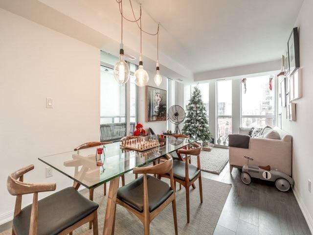 704 - 400 Adelaide St E, Condo with 2 bedrooms, 2 bathrooms and 1 parking in Toronto ON | Image 7