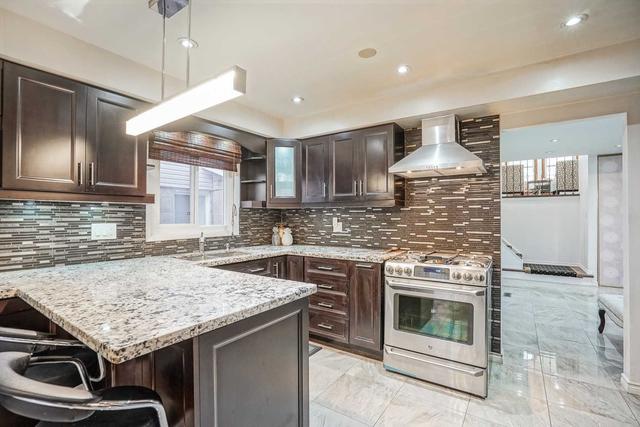 2134 Theoden Crt, House detached with 4 bedrooms, 4 bathrooms and 6 parking in Pickering ON | Image 38