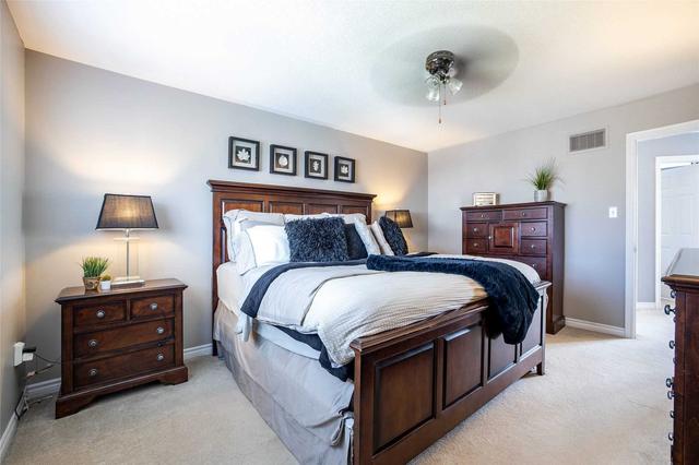 119 Lunney Cres, House detached with 3 bedrooms, 4 bathrooms and 3 parking in Clarington ON | Image 10