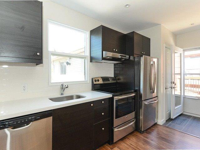 upper - 228 Jones Ave, House detached with 1 bedrooms, 1 bathrooms and 0 parking in Toronto ON | Image 20