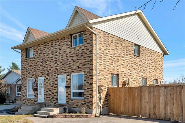 144 Silver Street, House semidetached with 3 bedrooms, 1 bathrooms and 4 parking in Brant ON | Image 23