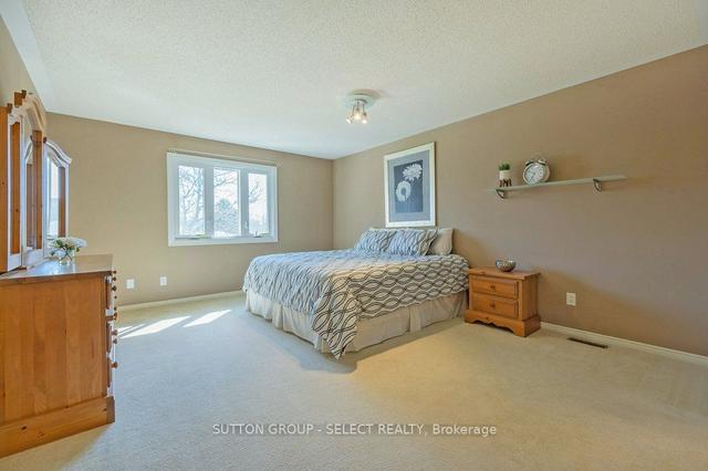 34 - 14 Doon Dr, Townhouse with 3 bedrooms, 3 bathrooms and 4 parking in London ON | Image 10