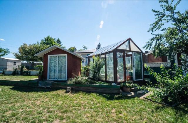 15 Foxhound Crt, House semidetached with 3 bedrooms, 3 bathrooms and 4 parking in Toronto ON | Image 24