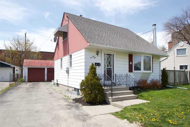 79 Exeter Rd, House detached with 2 bedrooms, 1 bathrooms and 6 parking in Ajax ON | Image 12