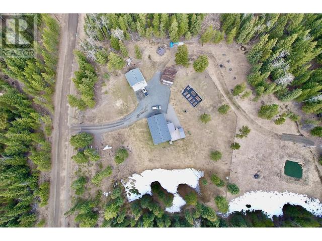 6823 Fricke Road, House detached with 2 bedrooms, 2 bathrooms and null parking in Cariboo L BC | Image 23
