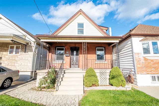 153 Albany Ave, House detached with 3 bedrooms, 1 bathrooms and 0 parking in Hamilton ON | Image 12