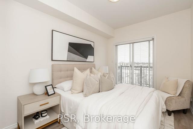 222 - 17 Coneflower Cres, Townhouse with 2 bedrooms, 2 bathrooms and 1 parking in Toronto ON | Image 14