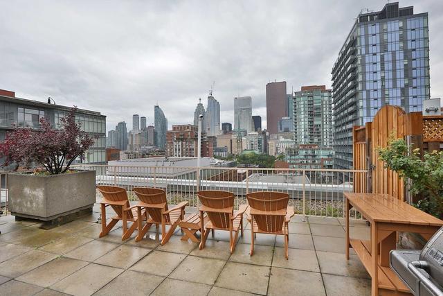 1001 - 330 Adelaide St E, Condo with 2 bedrooms, 2 bathrooms and 1 parking in Toronto ON | Image 16
