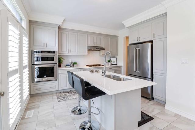 60 Lacrosse Tr, House detached with 4 bedrooms, 3 bathrooms and 3 parking in Vaughan ON | Image 10