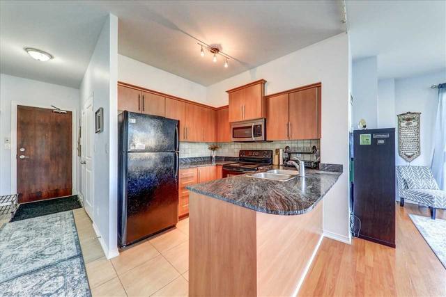 1l - 8 Rosebank Dr, Condo with 2 bedrooms, 2 bathrooms and 1 parking in Toronto ON | Image 26