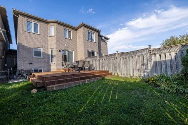 91 Royal Appian Cres, House attached with 3 bedrooms, 3 bathrooms and 4 parking in Vaughan ON | Image 10