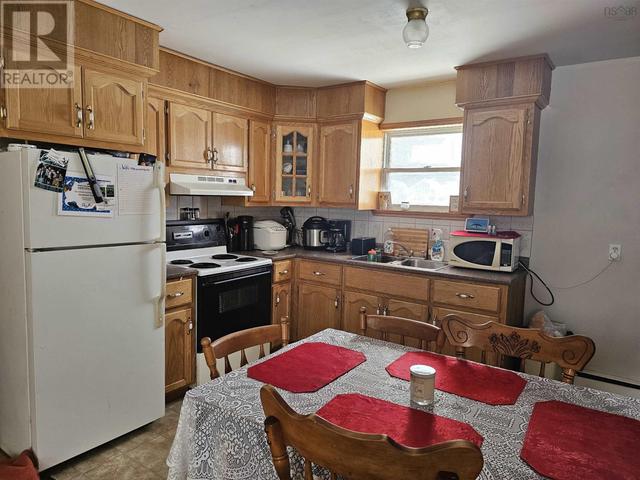 332 Cormier Street, House other with 0 bedrooms, 0 bathrooms and null parking in Cape Breton NS | Image 6