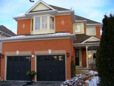 9 Harness Ridge Dr, House detached with 4 bedrooms, 3 bathrooms and 4 parking in Whitby ON | Image 1