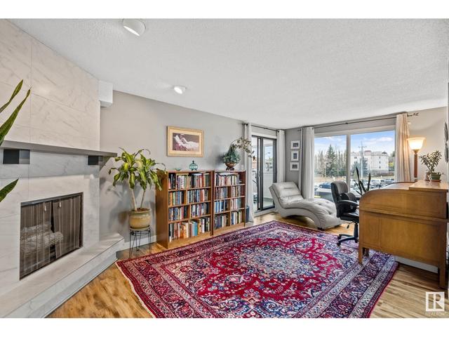 305 - 8707 107 St Nw, Condo with 2 bedrooms, 2 bathrooms and null parking in Edmonton AB | Image 18