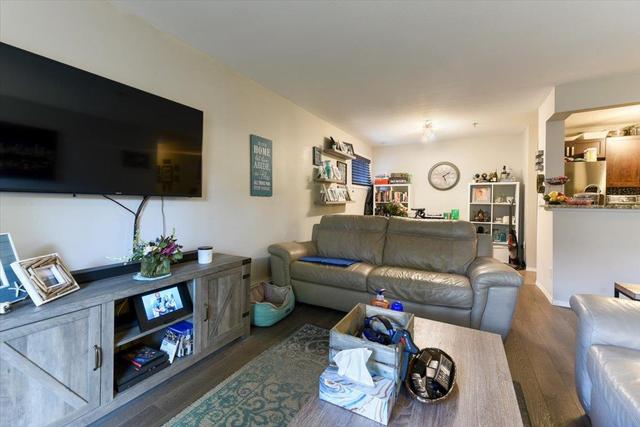 108 - 130 25 Avenue Sw, Condo with 2 bedrooms, 1 bathrooms and 1 parking in Calgary AB | Image 15