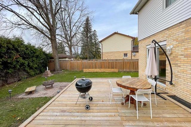 106 Wesley St, House detached with 3 bedrooms, 3 bathrooms and 4 parking in Newmarket ON | Image 31