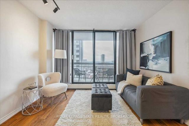 903 - 150 Charlton Ave E, Condo with 1 bedrooms, 1 bathrooms and 0 parking in Hamilton ON | Image 4