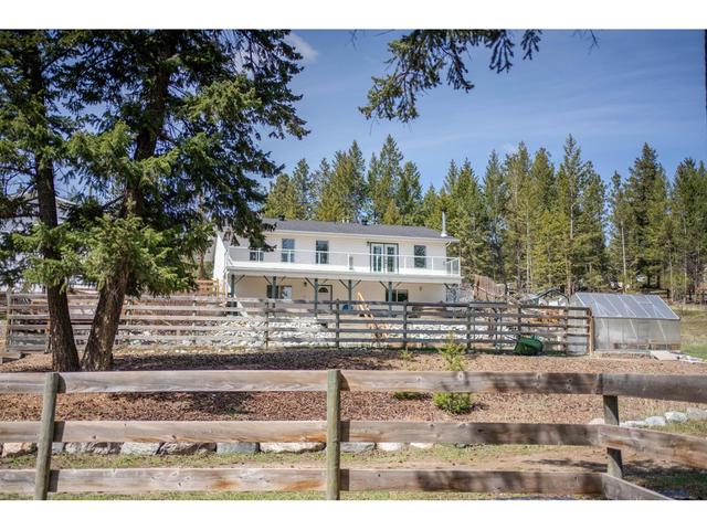 1958 Hunter Road, House detached with 3 bedrooms, 2 bathrooms and null parking in East Kootenay C BC | Image 39