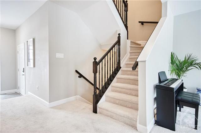 66 Damselfish Walk, Townhouse with 3 bedrooms, 3 bathrooms and 3 parking in Ottawa ON | Image 21