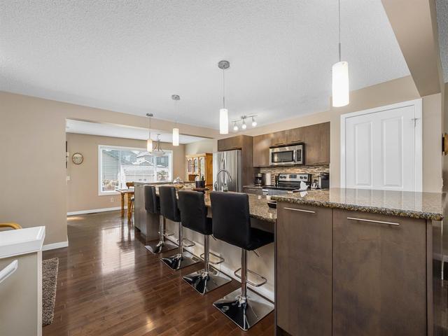 15 Cranford Close Se, House detached with 4 bedrooms, 3 bathrooms and 2 parking in Calgary AB | Image 5