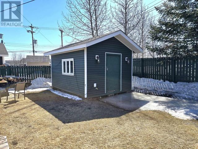 1008 Oak Avenue, House detached with 2 bedrooms, 1 bathrooms and null parking in Labrador City NL | Image 32