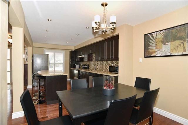 499 Cherryhill St, House detached with 4 bedrooms, 3 bathrooms and 5 parking in Oshawa ON | Image 7