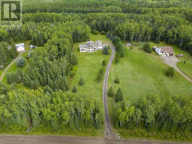 220 Belview Rd, House detached with 6 bedrooms, 3 bathrooms and null parking in Thunder Bay ON | Image 44