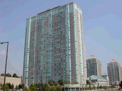 1721 - 68 Corporate Dr, Condo with 2 bedrooms, 2 bathrooms and 1 parking in Toronto ON | Image 1