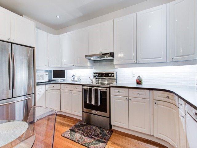61 Hocken Ave, House detached with 4 bedrooms, 4 bathrooms and 2 parking in Toronto ON | Image 4