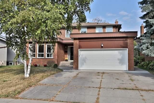 16 Clayland Dr, House detached with 4 bedrooms, 4 bathrooms and 5 parking in Toronto ON | Image 1