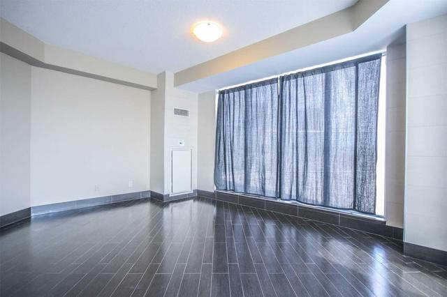 512 - 58 Marine Parade Dr, Condo with 2 bedrooms, 2 bathrooms and 2 parking in Toronto ON | Image 6
