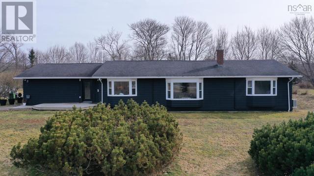 10165 1 Highway, House detached with 3 bedrooms, 3 bathrooms and null parking in Kings, Subd. D NS | Image 41