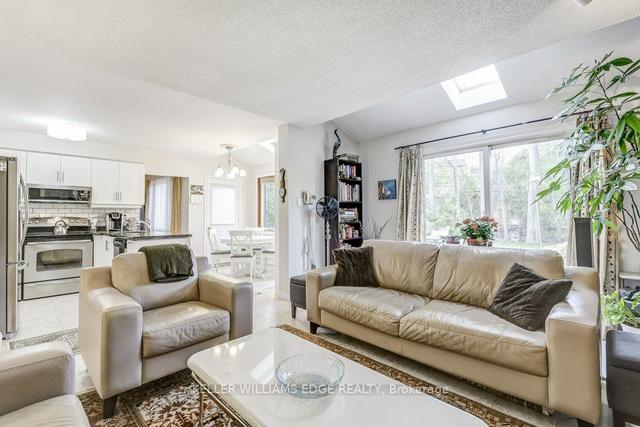 3173 Trailwood Dr, House detached with 3 bedrooms, 3 bathrooms and 4 parking in Burlington ON | Image 11