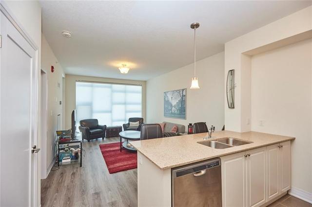 218 - 10 Concord Place, Condo with 1 bedrooms, 1 bathrooms and 1 parking in Grimsby ON | Image 4