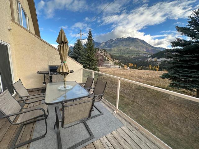 157 - 4904 Ridge Road, House attached with 2 bedrooms, 4 bathrooms and null parking in Radium Hot Springs BC | Image 16