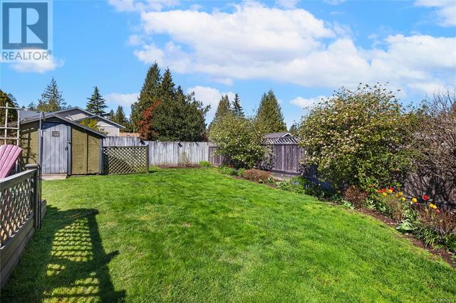 177 Sixth Ave W, House detached with 3 bedrooms, 2 bathrooms and 3 parking in Qualicum Beach BC | Image 26
