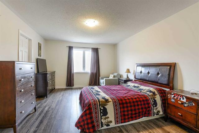 1303 Bardeau St, House attached with 3 bedrooms, 3 bathrooms and 2 parking in Innisfil ON | Image 17