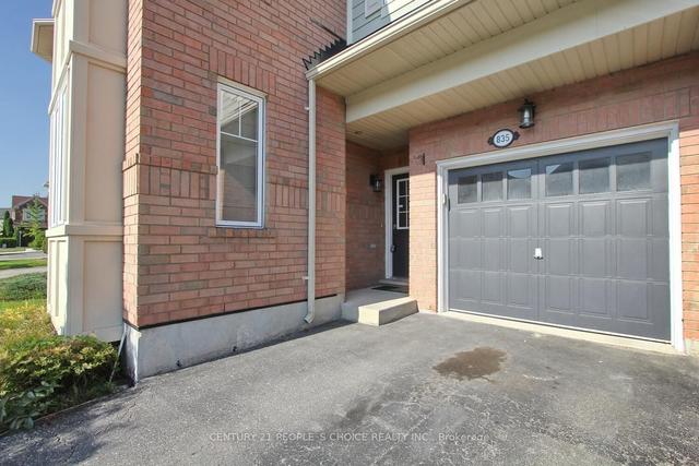 835 Gifford Cres, House attached with 3 bedrooms, 3 bathrooms and 2 parking in Milton ON | Image 19