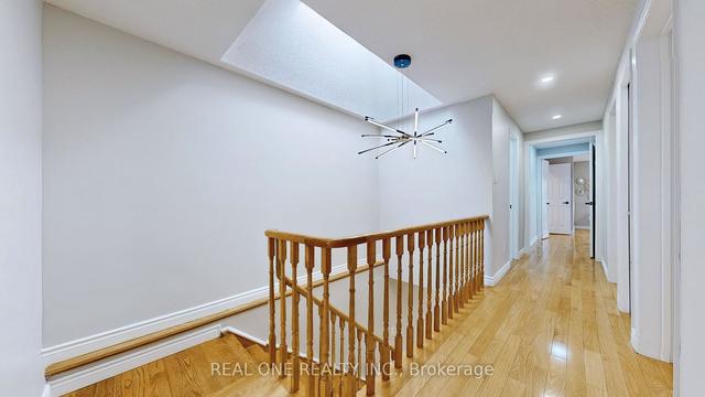 140 Belinda Sq, House detached with 4 bedrooms, 5 bathrooms and 6 parking in Toronto ON | Image 9