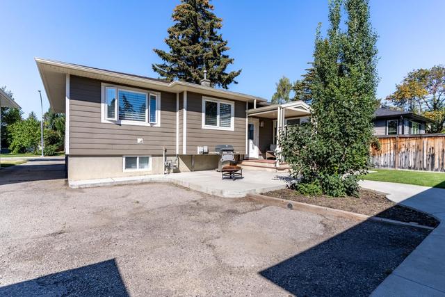 3220 24a Street Sw, House detached with 4 bedrooms, 2 bathrooms and 4 parking in Calgary AB | Image 26