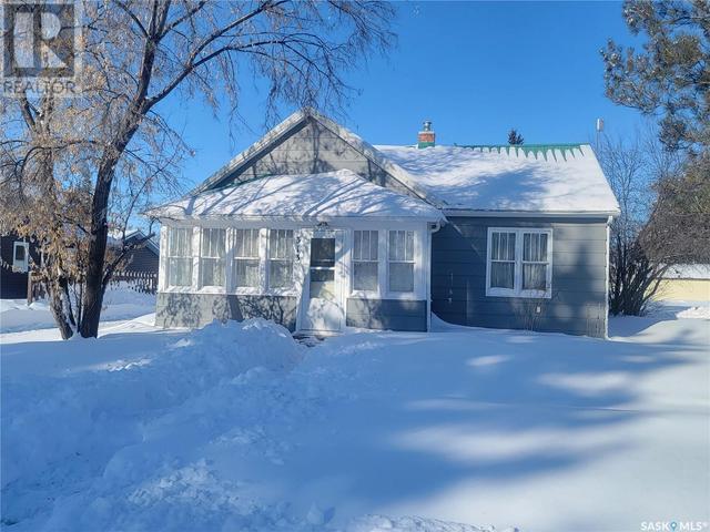 313 1st Street W, House detached with 2 bedrooms, 1 bathrooms and null parking in Wilkie SK | Image 27