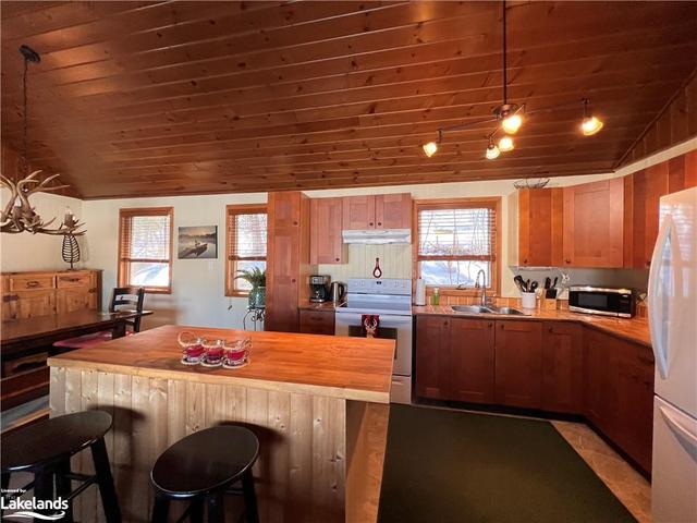1281 Camp Wheeler Lane, House detached with 3 bedrooms, 1 bathrooms and null parking in Algonquin Highlands ON | Image 29