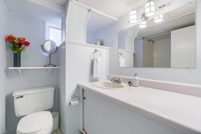 1180 Kipling Ave, House detached with 3 bedrooms, 2 bathrooms and 3 parking in Toronto ON | Image 22