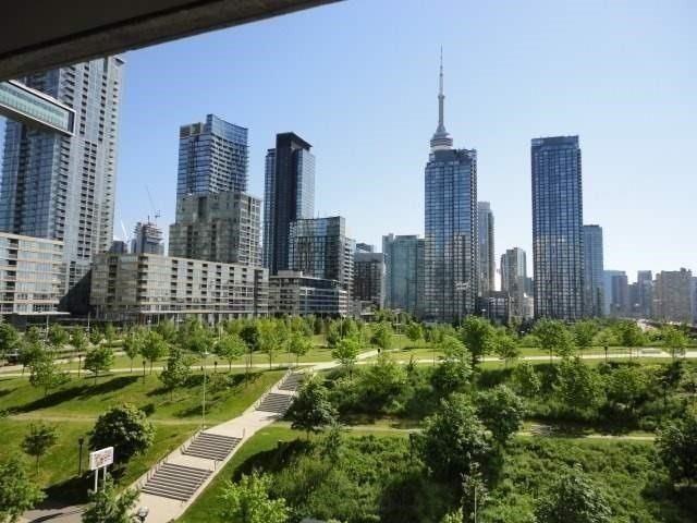 2003 - 75 Queens Wharf Rd, Condo with 1 bedrooms, 1 bathrooms and 1 parking in Toronto ON | Image 9