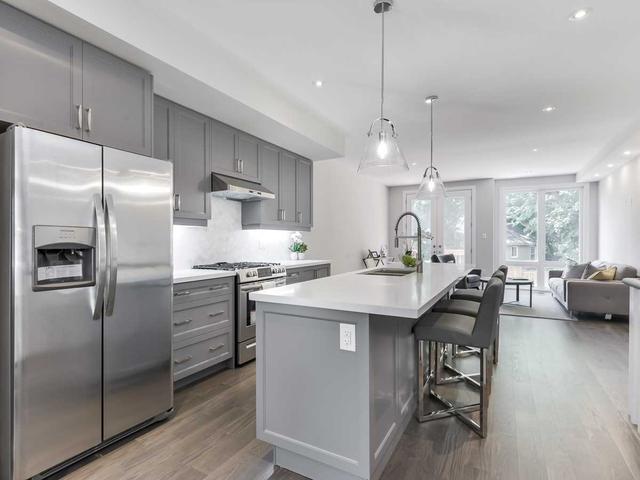 22 Carhartt Ave, House semidetached with 4 bedrooms, 4 bathrooms and 3 parking in Toronto ON | Image 27