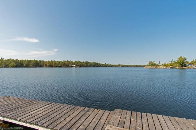 27142 Georgian Bay Shore, House detached with 3 bedrooms, 1 bathrooms and null parking in Georgian Bay ON | Image 8