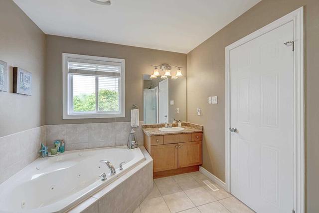 976 Kimball Cres, House detached with 3 bedrooms, 2 bathrooms and 4 parking in London ON | Image 13