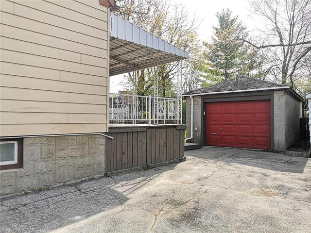 97 Lorne Crescent, House detached with 3 bedrooms, 2 bathrooms and 3 parking in Kitchener ON | Image 5