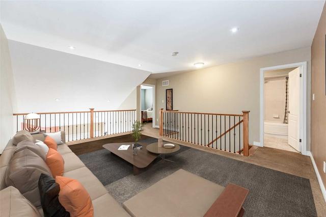 80 Oakhampton Tr, Townhouse with 3 bedrooms, 3 bathrooms and 2 parking in Hamilton ON | Image 13